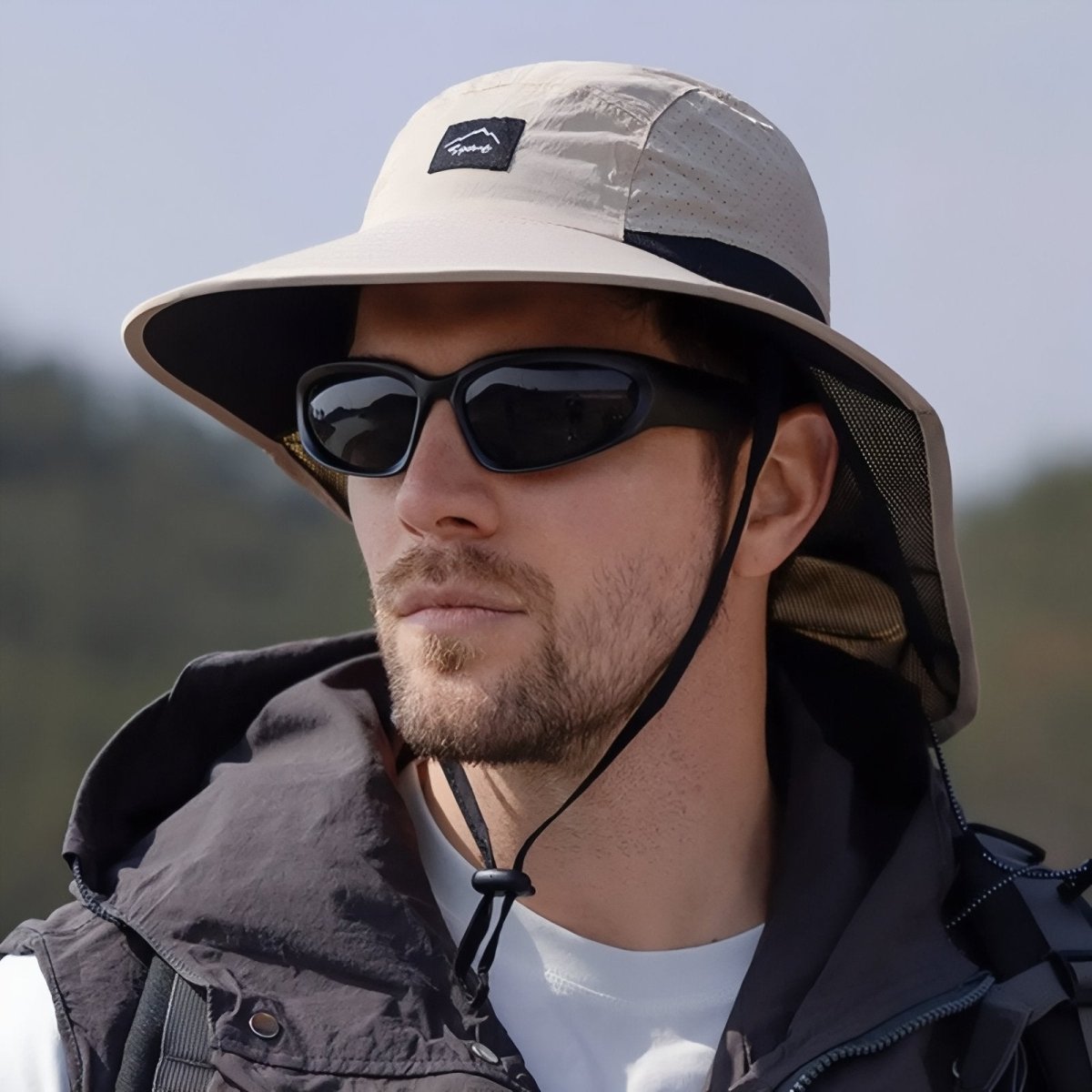 Chapeau de randonnée léger avec protection nuque | Montelac - Montelac