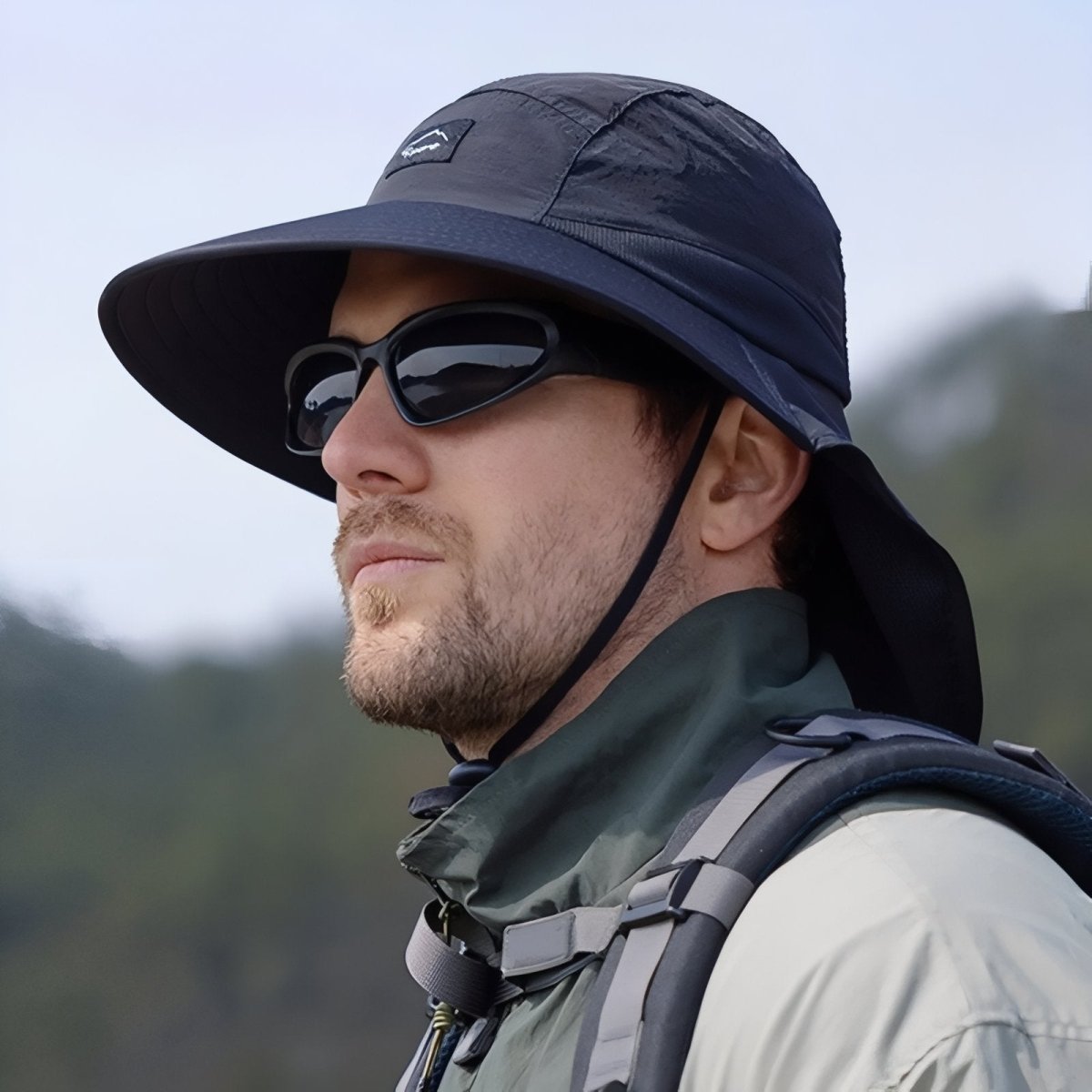 Chapeau de randonnée léger avec protection nuque | Montelac - Montelac