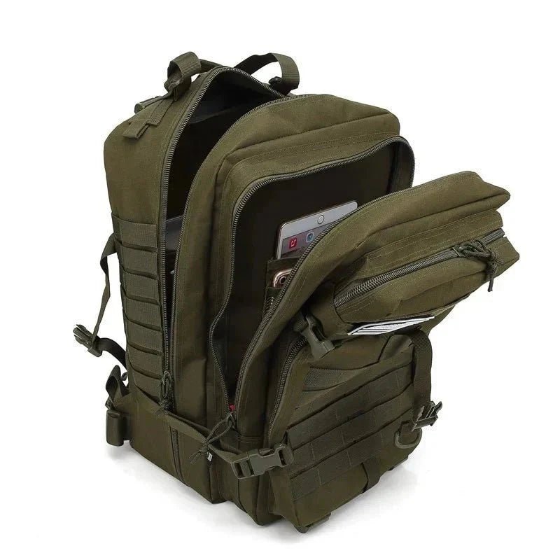 Sac à dos étanche 50L robuste avec compartiments multiples - Montelac